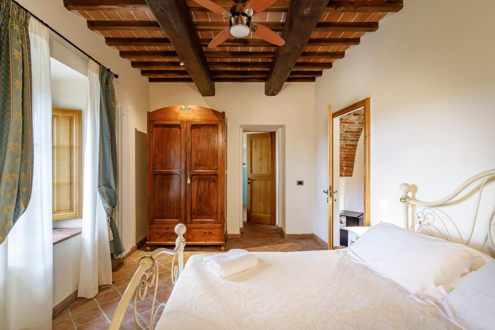 Relais La Costa Historical Residence Монтериджоні Екстер'єр фото