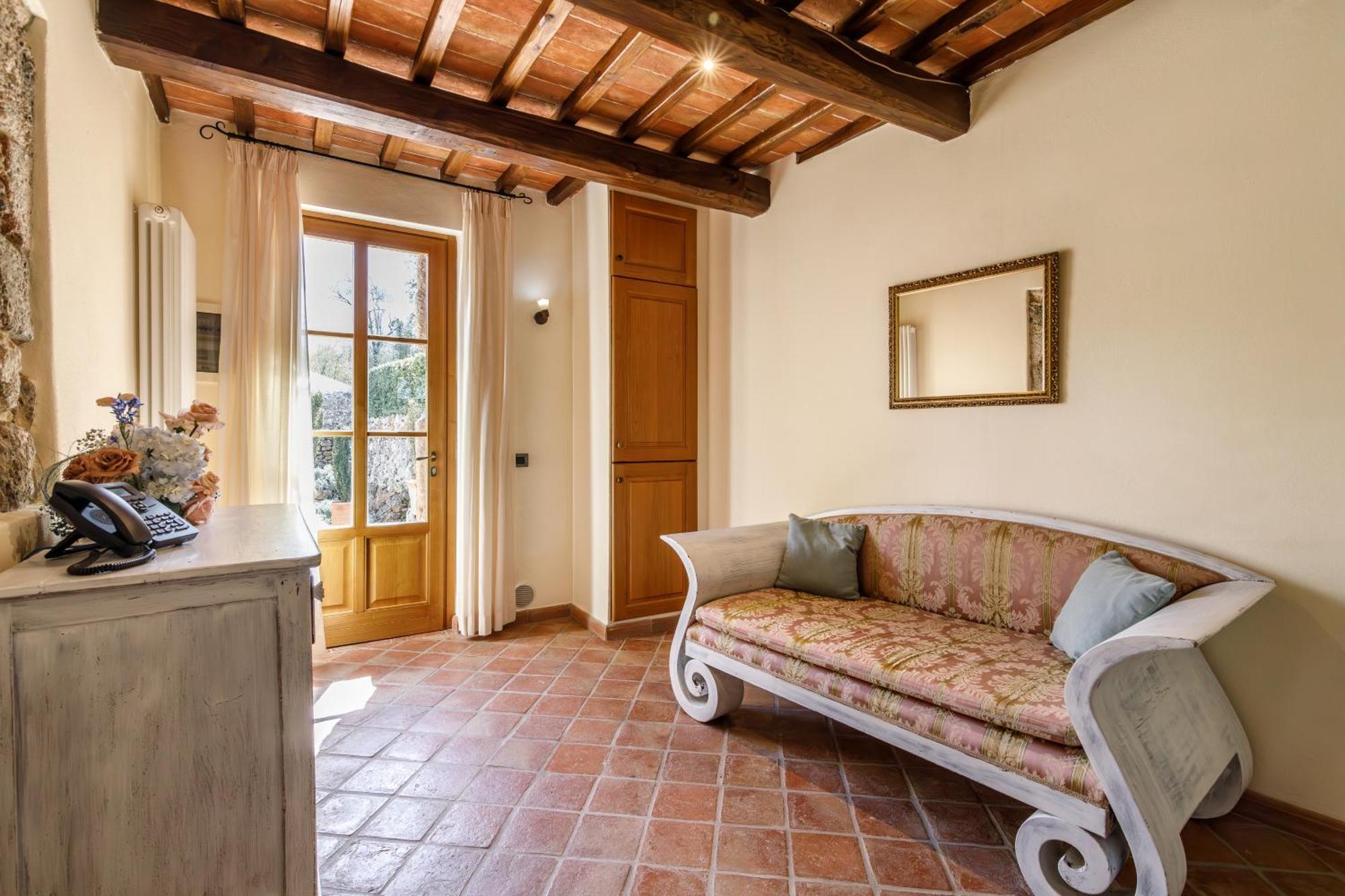 Relais La Costa Historical Residence Монтериджоні Екстер'єр фото